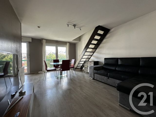 Appartement Duplex à vendre - 2 pièces - 51.1 m2 - ST SEBASTIEN SUR LOIRE - 44 - PAYS-DE-LOIRE - Century 21 By Ouest