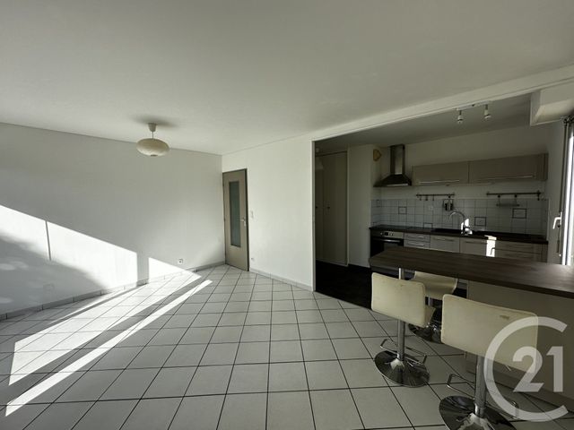 Appartement F2 à vendre - 2 pièces - 46.39 m2 - ST SEBASTIEN SUR LOIRE - 44 - PAYS-DE-LOIRE - Century 21 By Ouest