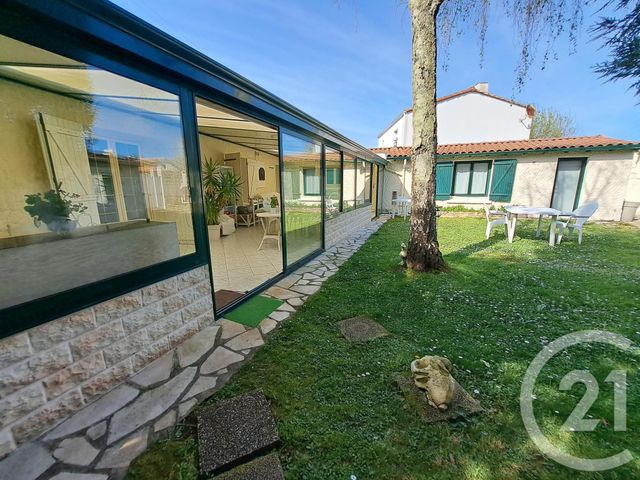maison à vendre - 5 pièces - 98.0 m2 - ST SEBASTIEN SUR LOIRE - 44 - PAYS-DE-LOIRE - Century 21 By Ouest