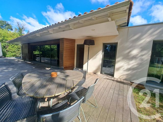 maison à vendre - 7 pièces - 180.0 m2 - GENESTON - 44 - PAYS-DE-LOIRE - Century 21 By Ouest