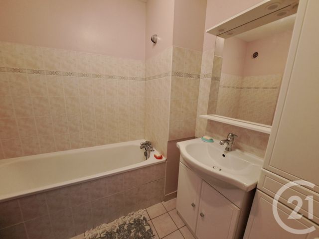 Appartement F3 à vendre - 3 pièces - 59.59 m2 - REZE - 44 - PAYS-DE-LOIRE - Century 21 By Ouest