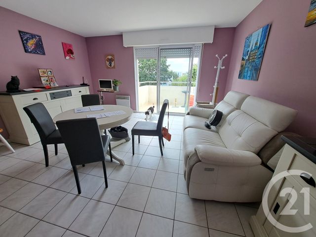 Appartement F3 à vendre - 3 pièces - 59.59 m2 - REZE - 44 - PAYS-DE-LOIRE - Century 21 By Ouest