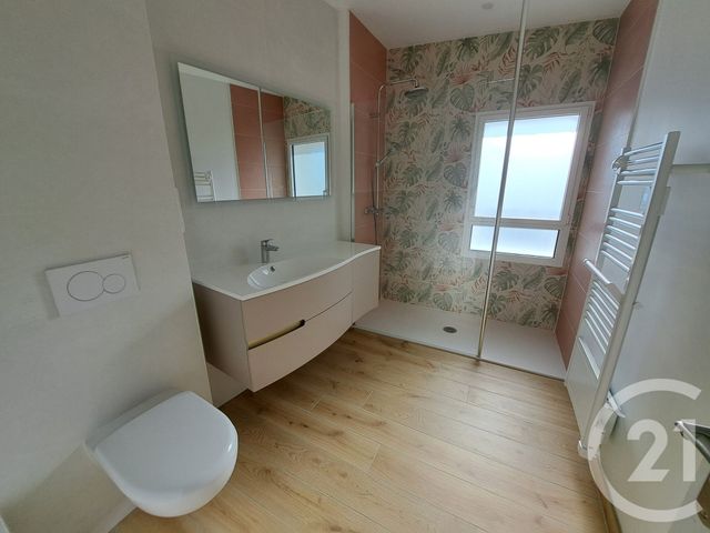 maison à vendre - 8 pièces - 161.0 m2 - ST SEBASTIEN SUR LOIRE - 44 - PAYS-DE-LOIRE - Century 21 By Ouest