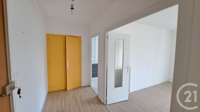 Appartement F2 à vendre - 2 pièces - 48.51 m2 - ST SEBASTIEN SUR LOIRE - 44 - PAYS-DE-LOIRE - Century 21 By Ouest